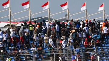 Update Eksklusif Olahraga CNN : Kenaikan Jumlah Penonton MotoGP Mandalika dari Tahun ke Tahun