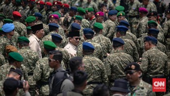FOTO: Inspeksi Pasukan Presiden Prabowo saat HUT ke-80 TNI