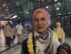Wanda Hamidah Sampai Indonesia dengan Selamat Usai Gagal Berlayar ke Gaza