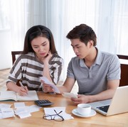 5 Alasan Pentingnya Membicarakan Finansial dengan Pasangan Sebelum Menikah