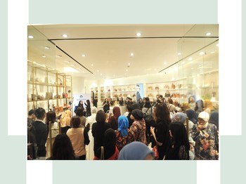 AIGNER Introduces New Collection, 