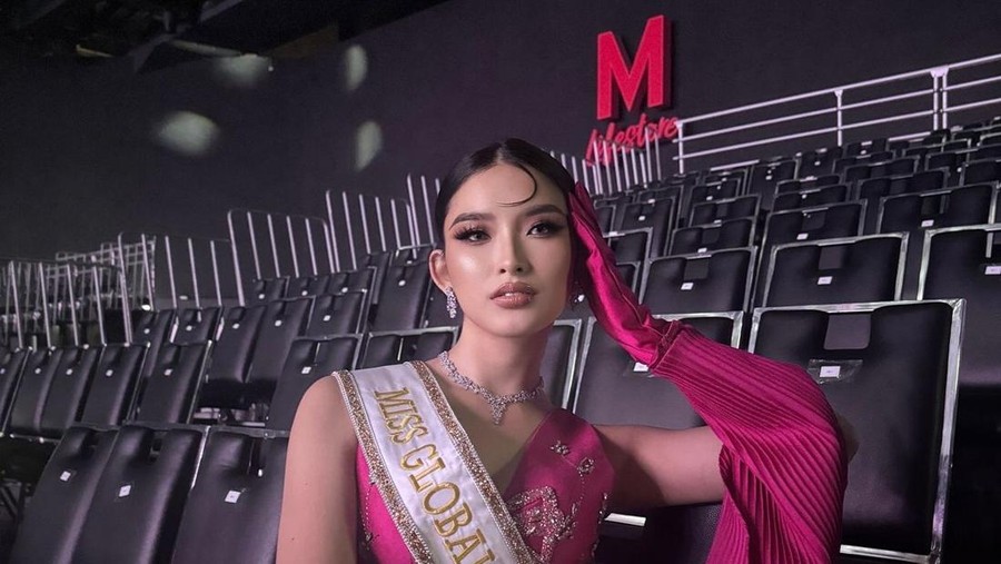 Angela Lillo Miss Global Indonesia 2025