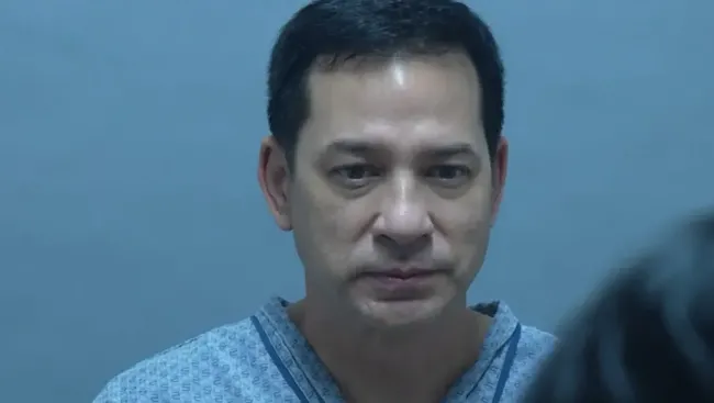 Kulit Mulai Kendur, 7 Potret Ari Wibowo Jalani Prosedur Kecantikan di Korea