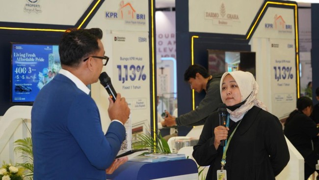 Consumer BRI Expo 2025 hadir di Mall Ciputra World Surabaya, 3-5 Oktober, Nikmati penawaran menarik, layanan pembiayaan, dan hiburan dari artis ternama.