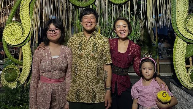 Terpopuler: Potret Cici Panda Tinggal bersama Keluarga di Bali