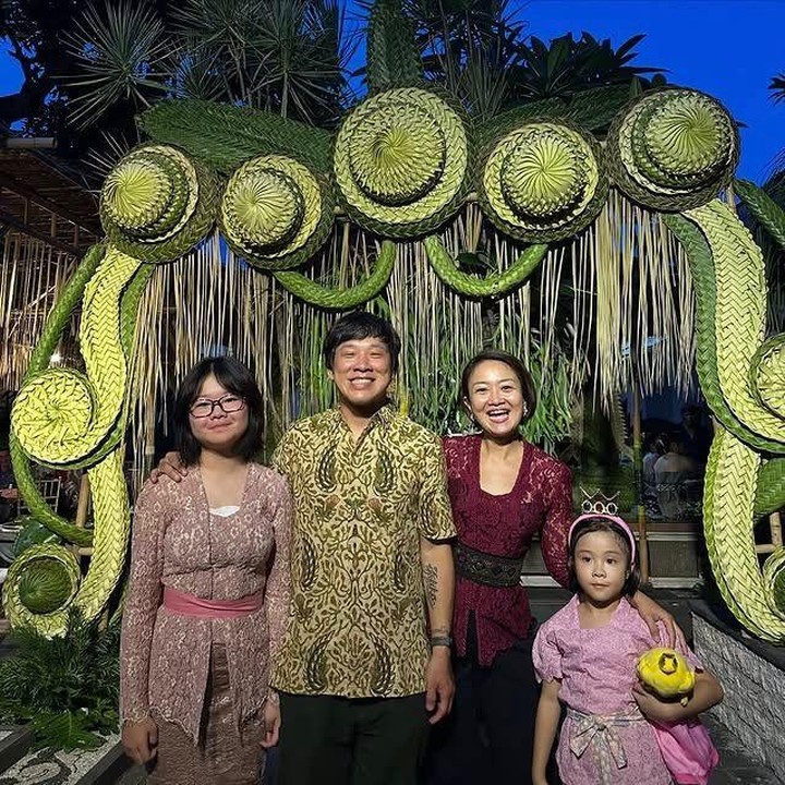 <p>Lewat unggahan terbarunya di Instagram, Cici Panda menceritakan perjalanannya selama menetap di Bali yang sudah berlangsung selama delapan tahun, Bunda. Hingga kini, ia mengaku masih sering tak percaya dengan keputusan yang diambilnya kala itu. (Foto: Instagram @pandasuper)</p>