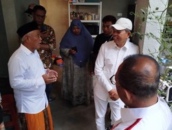 Dedi Mulyadi Kunjungi Rumah Yai Mim dan Sahara di Malang: Sudah Rukun
