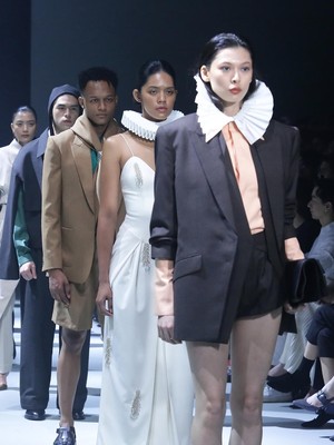 PILLAR Persembahkan Koleksi Jan Sober "The Space Between" yang Debut Karya Womenswear