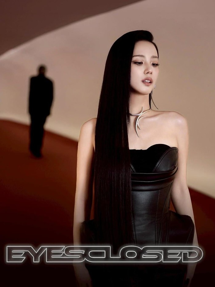 Sukses menghebohkan publik, Jisoo BLACKPINK dikabarkan duet dengan Zayn Malik untuk proyek Eyes Closed.