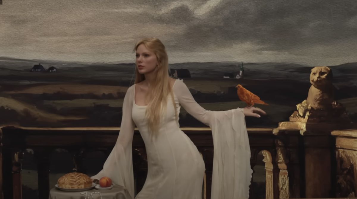 Taylor Swift Kalahkan Rekor Miley Cyrus Lewat The Fate of Ophelia