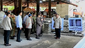 Prabowo Saksikan Penyerahan Aset Barang Rampasan Korupsi ke PT Timah