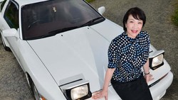 Sanae Takaichi PM Perempuan Pertama Jepang Ternyata Sosok Metalhead Penyayang Suami