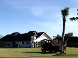 Rustic Market Natura Surabaya: Kafe Estetik Nuansa Eropa di Surabaya