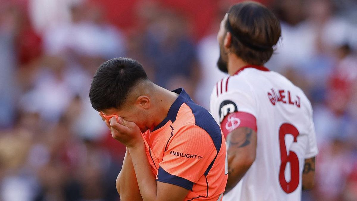 Kata-kata Hansi Flick Usai Barcelona Dibantai Sevilla