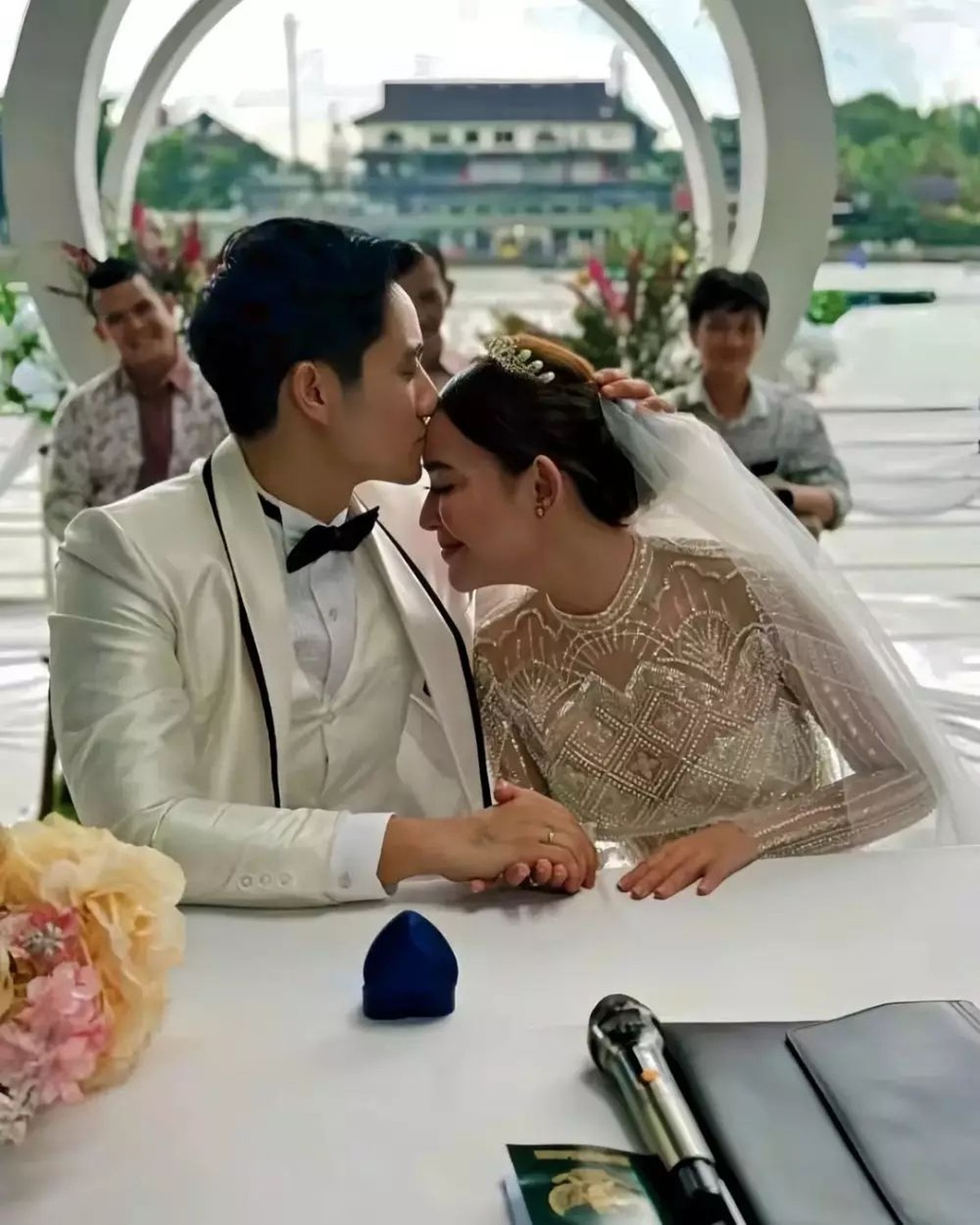 Amanda Manopo dan Kenny Austin