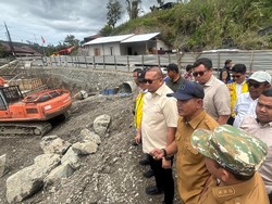 Andre Rosiade: Pengerjaan Jalan Air Dingin Solok Bisa Desember 2025
