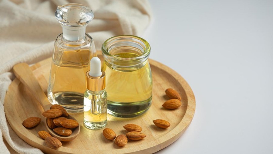 Banyak yang Salah Paham! Ini Perbedaan Jojoba Oil dan Minyak Zaitun - Insertlive.com Banyak yang Salah Paham! Ini Perbedaan Jojoba Oil dan Minyak Zaitun