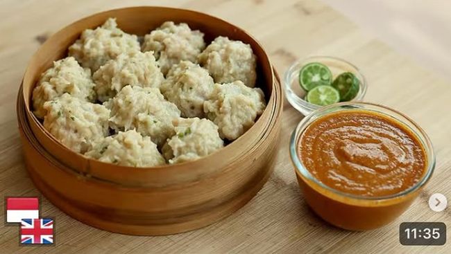 Resep Siomai Ayam Ala Chef Devina Hermawan yang Fotonya Viral