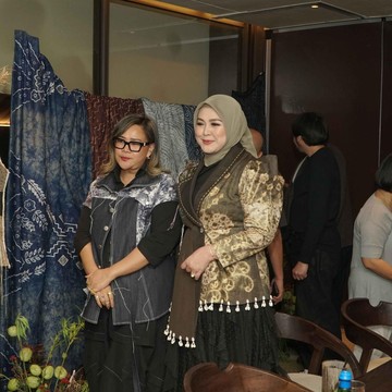 Dari Panggung Jakarta ke Tanah Lokal: Kisah Inspiratif Mel Ahyar dan UKM Tanah Laut Wujudkan Wastra Berdaya