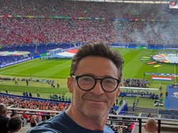 Renungan Hugh Jackman 6 Kali Kena Penyakit Kanker Kulit