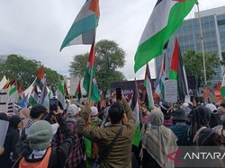Ada Aksi Bela Palestina Depan Kedubes AS, Jalan Medan Merdeka Selatan Ditutup