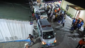 Alumni dan Anak Kiai Ponpes Tawarkan Badal Umrah untuk Korban Ambruk