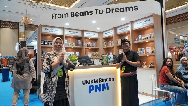 Ajang Inacraft menjadi kesempatan bagi nasabah PNM Mekaar untuk mendapat pengalaman inspiratif serta mendapatkan akses pasar yang lebih luas.