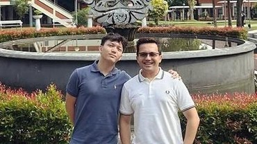 Sahrul Gunawan Nangis Akui Pernah Pukul Anak Pakai Gayung