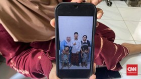 Sarung Merah dan Sujud Terakhir Rafi di Reruntuhan Ponpes Al Khoziny