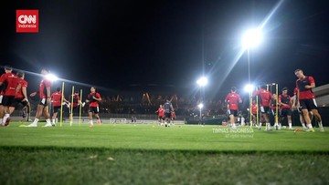 Berita Olahraga Terkini CNN Sport : VIDEO: Skuad Timnas Indonesia Lengkap, Latihan Mulai Intens