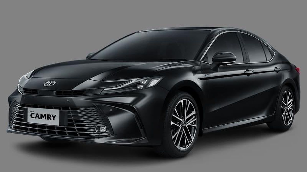 TAM Mulai Jual New Toyota Camry 2.5 V