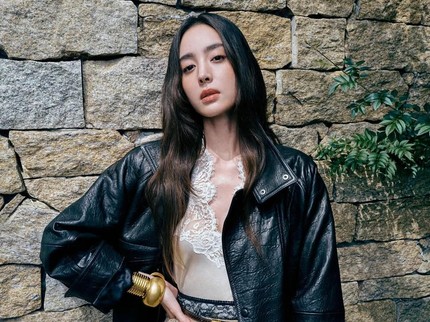 5 Potret Guli Nazha, Artis Cantik Keturunan Uyghur yang IG-nya Difollow Ji Chang Wook