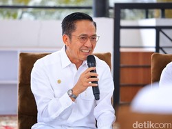 Pembagian Larvasida Efektif Turunkan Kasus DBD di Palembang