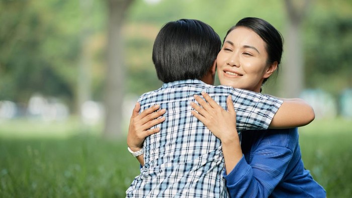 5 Kalimat Diucap Orang Tua dengan Kecerdasan Emosional Tinggi pada Anak
