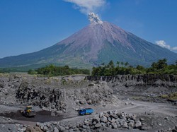 Mendaki Saat Akhir Pekan? Cek Prakiraan Cuaca Wisata Gunung Hari Ini Mendaki Saat Akhir Pekan? Cek Prakiraan Cuaca Wisata Gunung Hari Ini