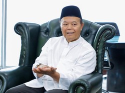Terima Aduan Warga, HNW Minta Pemerintah Tangkal Tayangan Berunsur LGBT