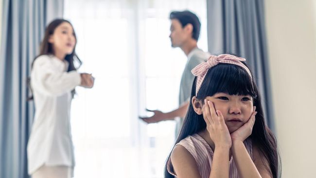 Ini yang Terjadi pada Otak Anak saat Orang Tua Berteriak