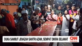 VIDEO: Duka Sambut Jenazah Santri Azam, Sempat Dikira Selamat