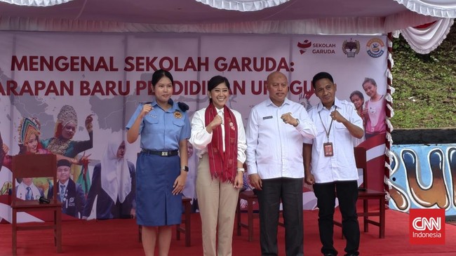 Komdigi akan memastikan lokasi-lokasi Sekolah Garuda memiliki infrastruktur digital yang memadai untuk mengakomodir proses belajar mengajar.