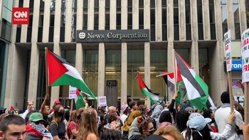 VIDEO: Warga New York Gelar Aksi Peringatan 2 Tahun Agresi di Gaza