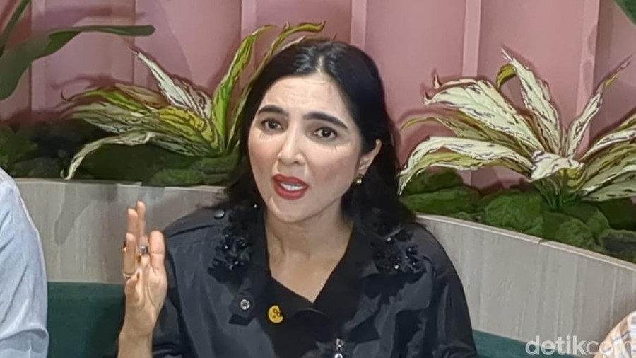 Ashanty Ashanty buka suara usai dipolisikan mantan karyawan, di kawasan Radio Dalam, Jakarta Selatan, Kamis (9/10/2025).