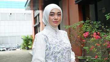 Sulit Ikuti Bacaan Bahasa Arab, Celine Evangelista Ungkap Perjuangan Belajar Salat