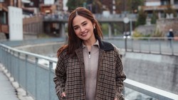 Bahas Cincin Tunangan Saat Live, Syifa Hadju Dicibir Pick Me