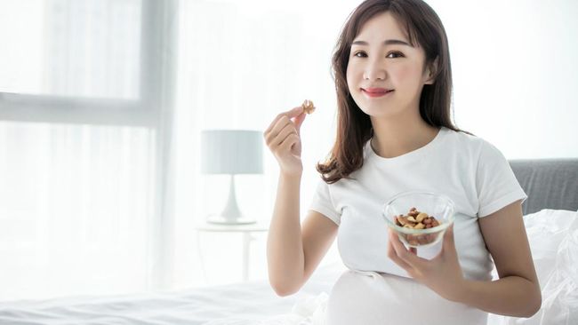 10 Jenis Dried Fruit yang Enak dan Bagus Jadi Camilan Ibu Hamil