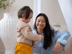 Apa Itu Peer Parenting Education? Ini Manfaatnya Menurut Psikolog