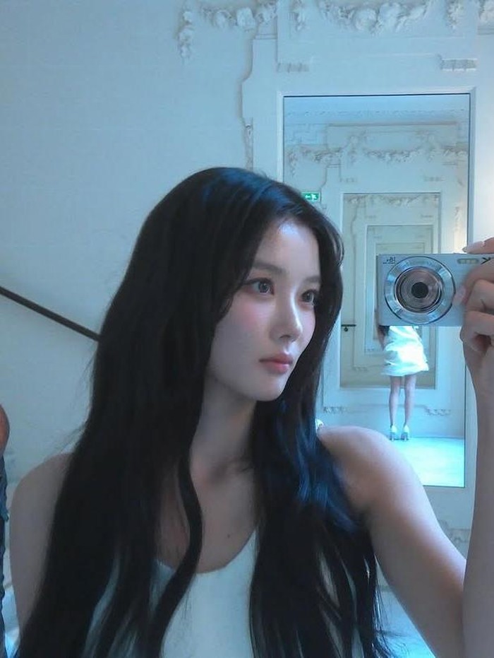 Bagaimana penampilan Kim Yoo Jung kali ini menurut kamu, Beauties?/ Foto: instagram.com/you_r_love