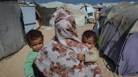 Israel Blokir 1,6 Juta Jarum Suntik untuk Vaksinasi Anak-anak Gaza