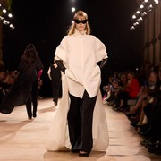 5 Hal Menarik dari Peragaan Balenciaga Spring/Summer 2026, Koleksi Debut Pierpaolo Piccioli