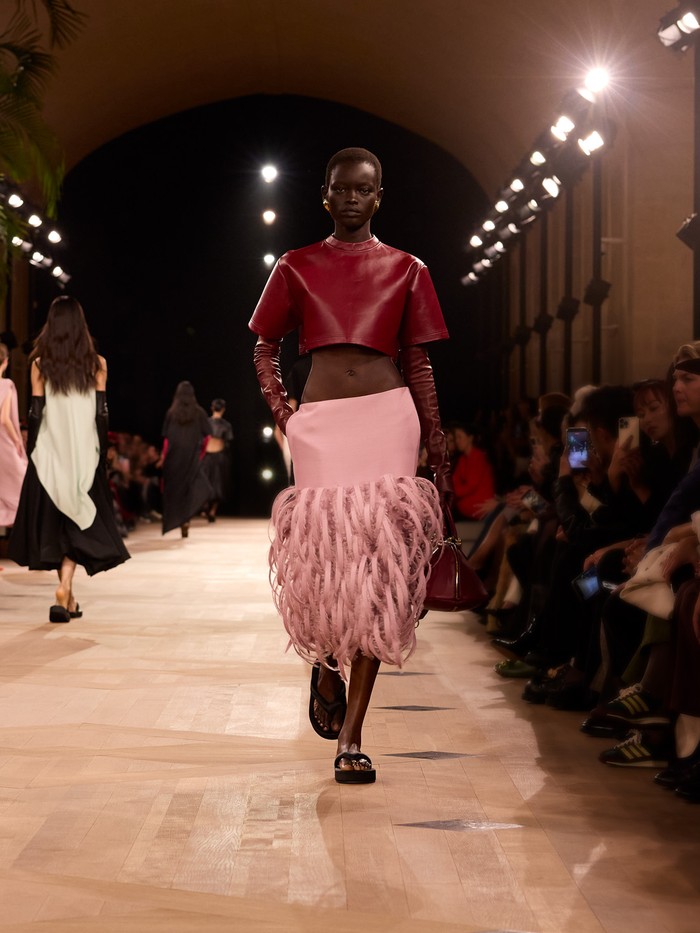 Koleksi Balenciaga Spring/Summer 2026