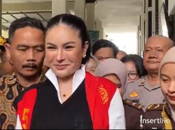 Tok! Nikita Mirzani Divonis 4 Tahun Penjara dan Denda Rp1 Miliar